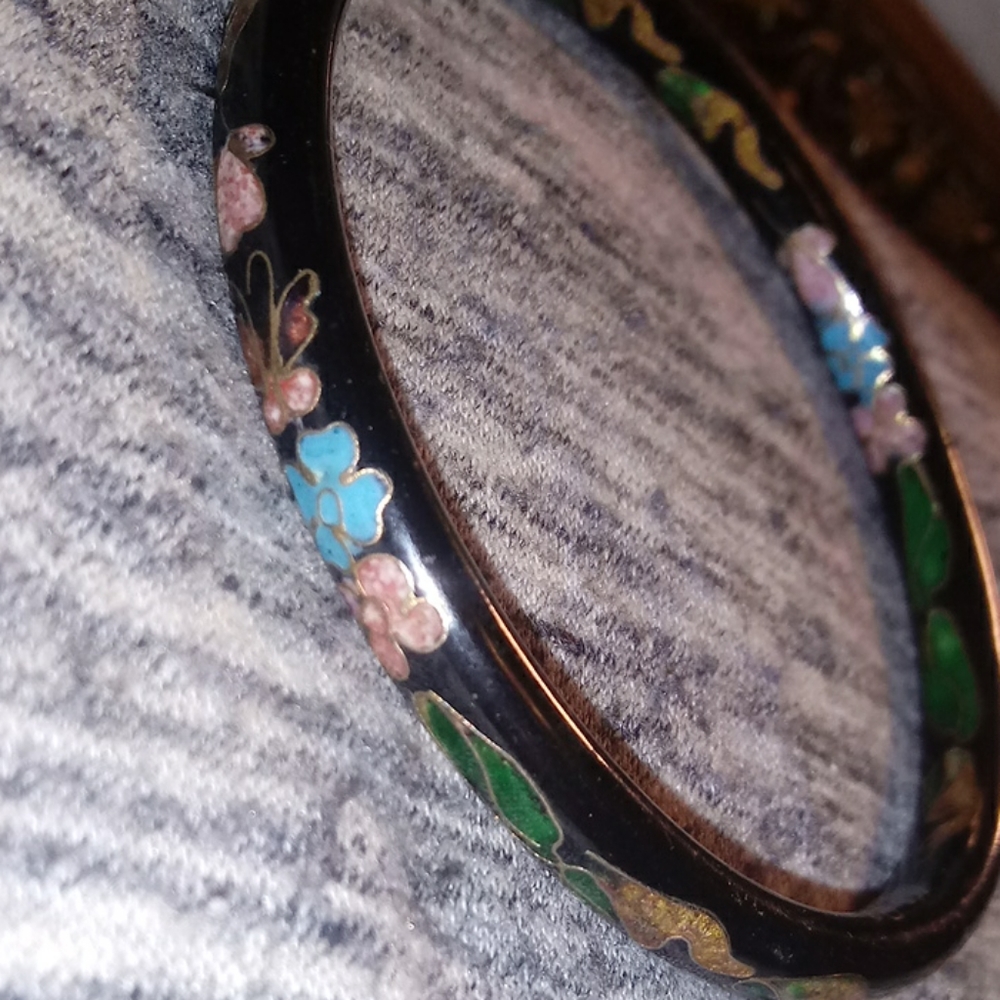 Bracelet - Picture 3 of 6